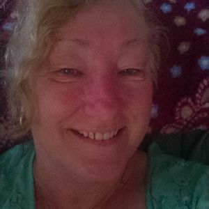 Meet your Posher, Bobbie